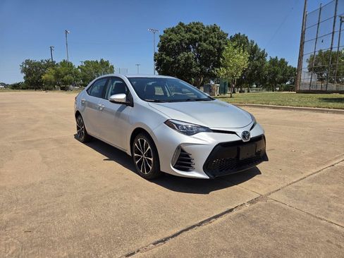 Used 2019 Toyota Corolla SE FWD image 24