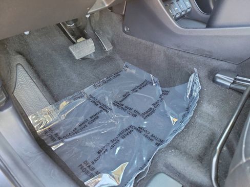 Used 2016 Honda HR-V EX-L image 16