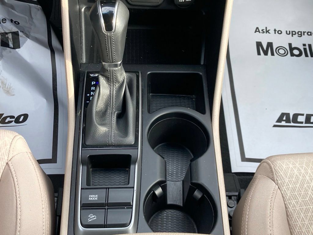 Used 2016 Hyundai Tucson Sport FWD image 16