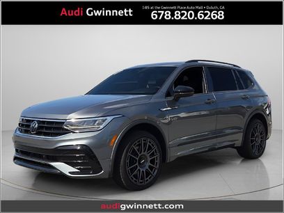 Used 2022 Volkswagen Tiguan SE R-Line