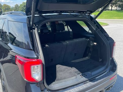 Used 2020 Ford Explorer ST w/ ST Street Pack AWD/4WD image 29