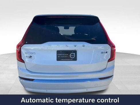 Used 2023 Volvo XC90 B6 Plus image 8