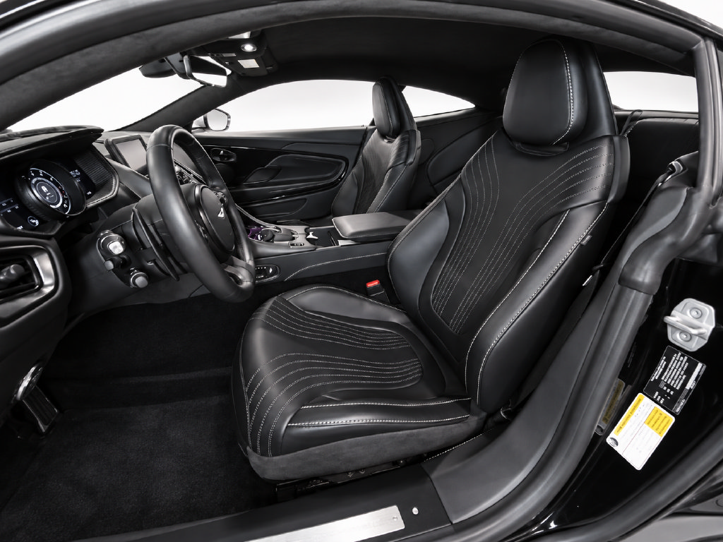 Used 2018 Aston Martin DB11 V12 RWD image 8