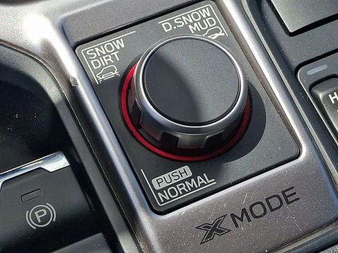 Used 2019 Subaru Forester Touring AWD/4WD image 26
