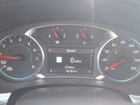 Used 2023 Chevrolet Traverse LT w/ LT Premium Package FWD image 15