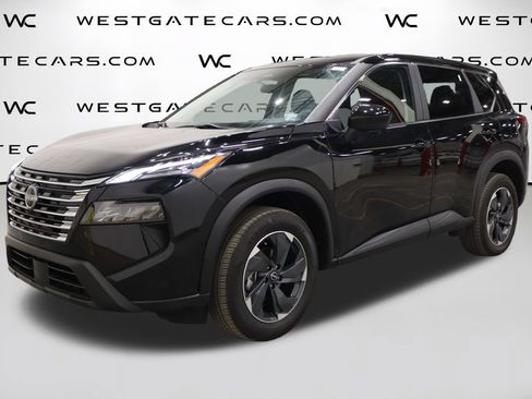 Used 2024 Nissan Rogue SV FWD image 1