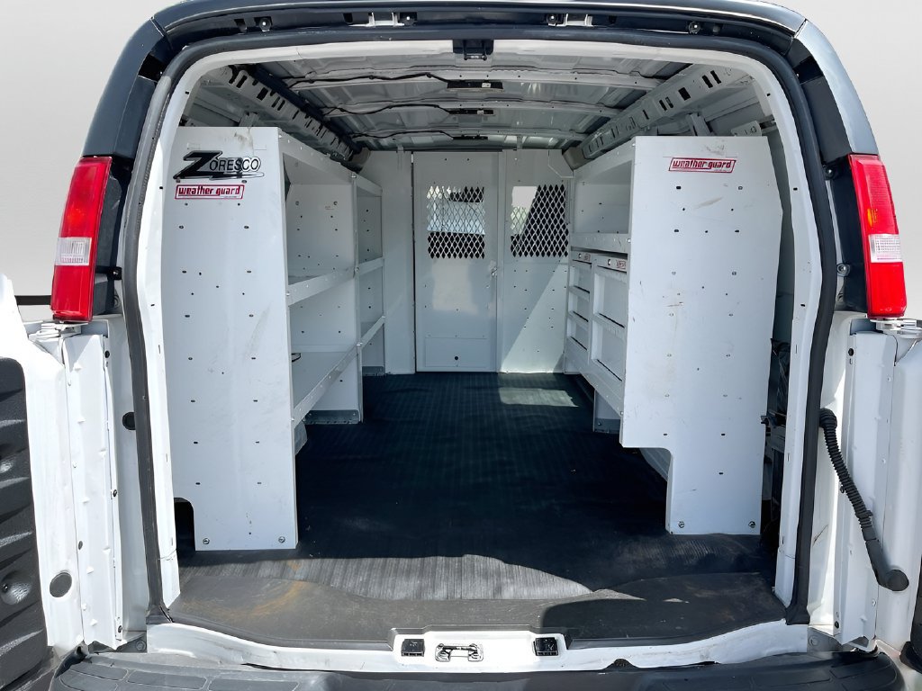 Used 2024 Chevrolet Express 2500 w/ Driver Convenience Package RWD image 21
