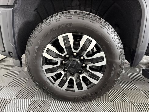 New 2026 GMC Sierra 2500 Denali Ultimate AWD/4WD image 10
