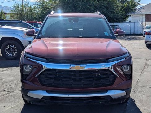 Used 2025 Chevrolet TrailBlazer LT image 9