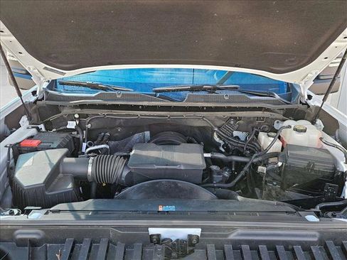 Used 2024 Chevrolet Silverado 2500 LT w/ Convenience Package image 21