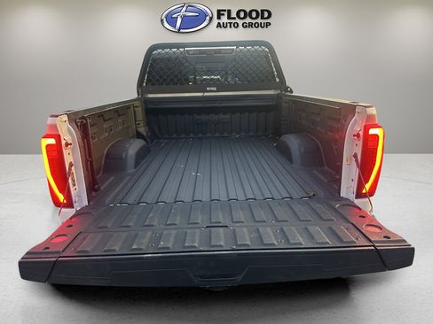 Used 2025 GMC Sierra 2500 Denali Ultimate w/ Snow Plow Prep/Camper Package image 8