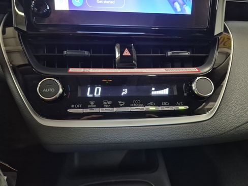 Used 2026 Toyota Corolla LE FWD image 30
