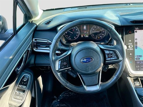Used 2020 Subaru Outback Limited image 24