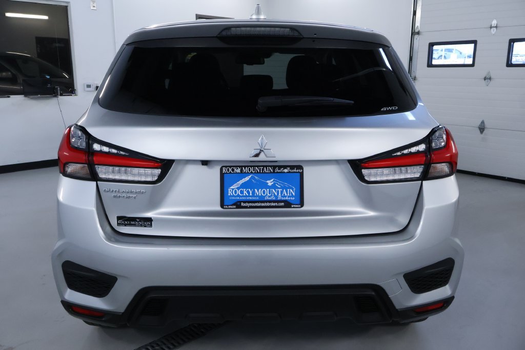 Used 2025 Mitsubishi Outlander Sport AWD image 6