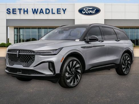 New 2026 Lincoln Nautilus Reserve w/ Jet Appearance Package image 3