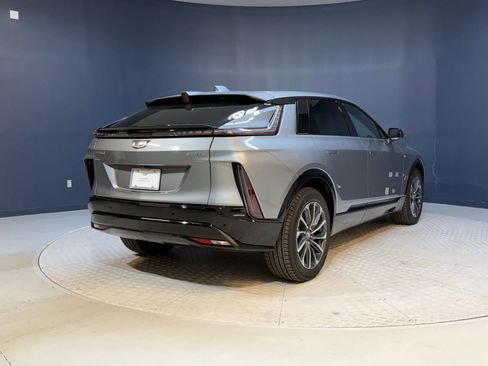 New 2026 Cadillac Lyriq Sport image 9