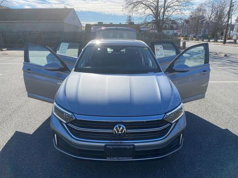 Used 2024 Volkswagen Jetta SEL image 30