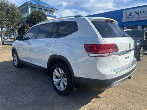 Used 2019 Volkswagen Atlas SE w/ Towing Package image 7