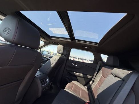 Used 2024 Chevrolet Blazer RS w/ Enhanced Convenience Package image 22