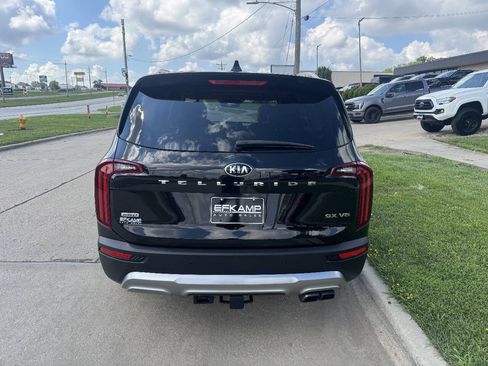 Used 2020 Kia Telluride SX w/ SX Prestige Package AWD/4WD image 4