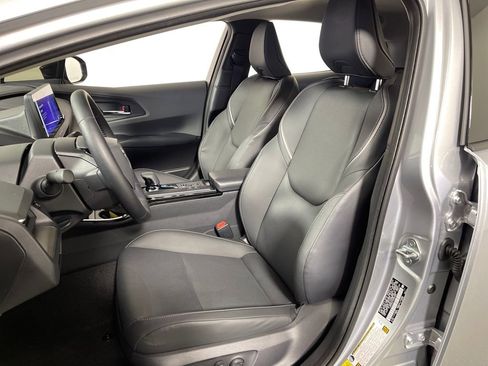 Certified 2024 Toyota Prius XLE image 12