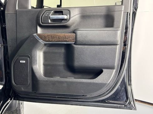 Used 2021 GMC Sierra 2500 Denali w/ Denali Ultimate Package image 9