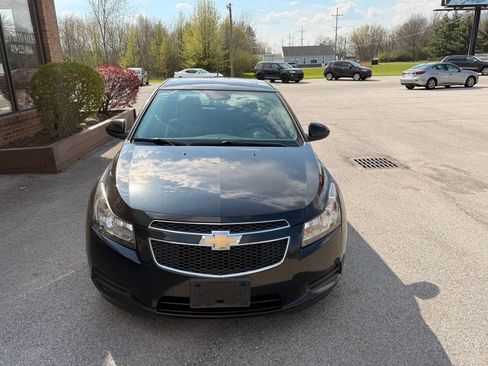 Used 2014 Chevrolet Cruze LT w/ All-Star Edition image 3