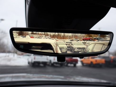 New 2026 Chevrolet Traverse Z71 image 18