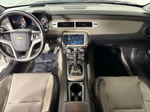 Used 2014 Chevrolet Camaro SS w/ RS Package image 31