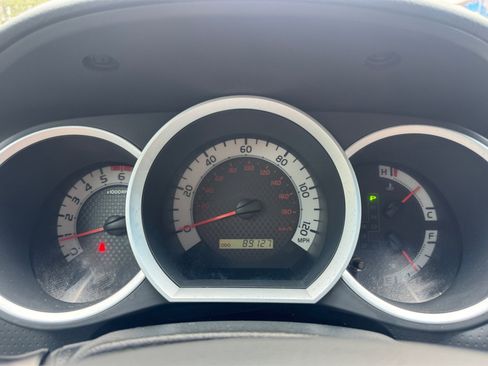 Used 2015 Toyota Tacoma PreRunner image 14