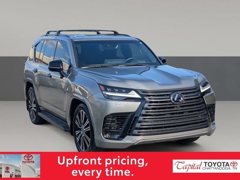 Used 2024 Lexus LX 600 4WD w/ Appearance Package image 1