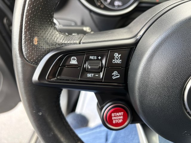 Used 2023 Alfa Romeo Stelvio Ti AWD/4WD image 24