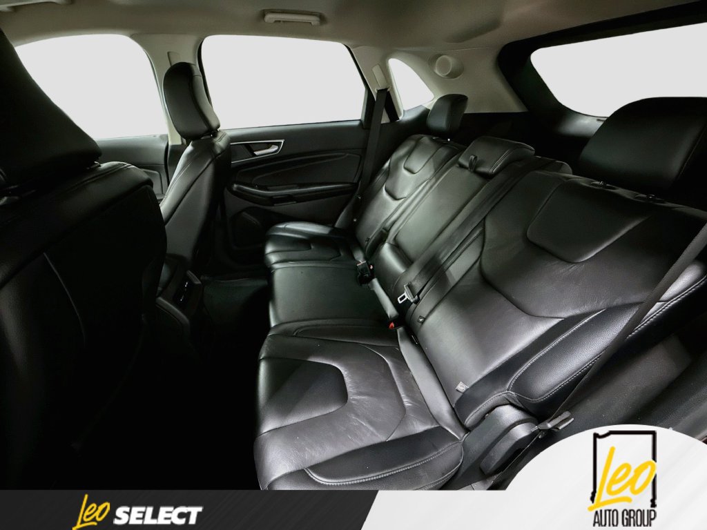 Used 2022 Ford Edge Titanium AWD/4WD image 26
