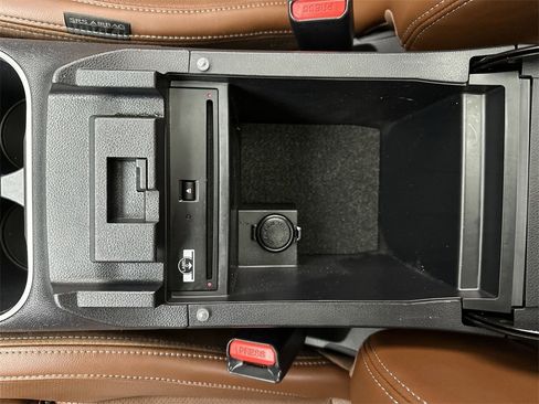 Used 2021 Subaru Outback Touring XT image 21