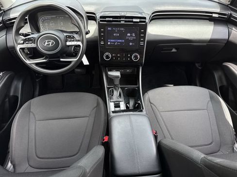 Used 2023 Hyundai Tucson SE FWD image 10