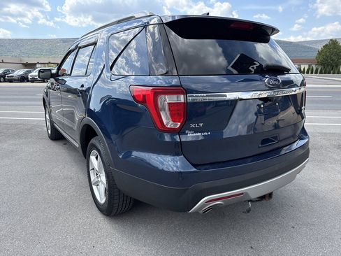Used 2016 Ford Explorer XLT w/ Equipment Group 201A AWD/4WD image 6