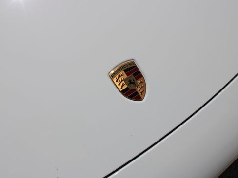 Certified 2025 Porsche 911 Carrera GTS RWD image 13