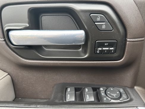 Used 2021 Chevrolet Silverado 3500 LTZ w/ LTZ Premium Package image 15