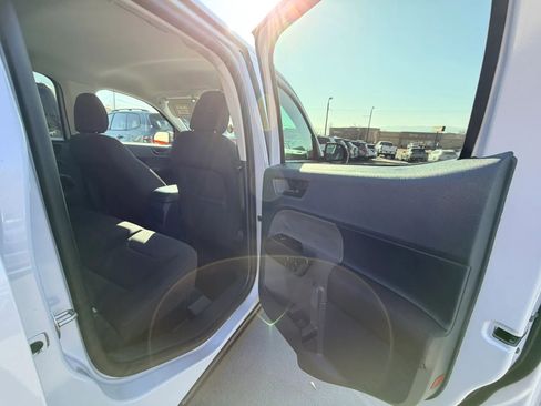 Used 2025 Ford Maverick XL w/ Equipment Group 102A image 23