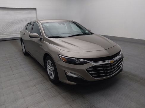 Used 2025 Chevrolet Malibu LT FWD image 13