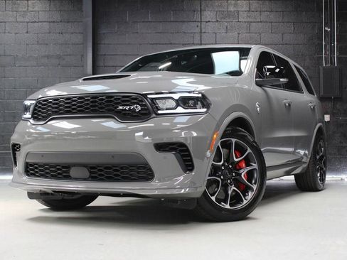 Used 2022 Dodge Durango SRT w/ Trailer Tow Group IV image 5