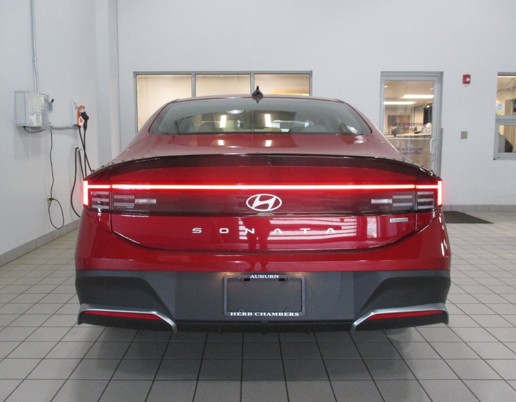 New 2026 Hyundai Sonata Blue FWD image 13