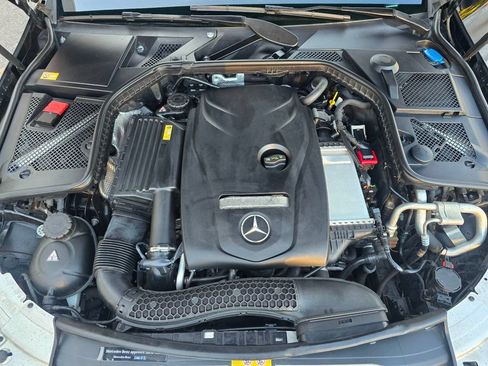 Used 2015 Mercedes-Benz C 300 4MATIC Sedan image 25