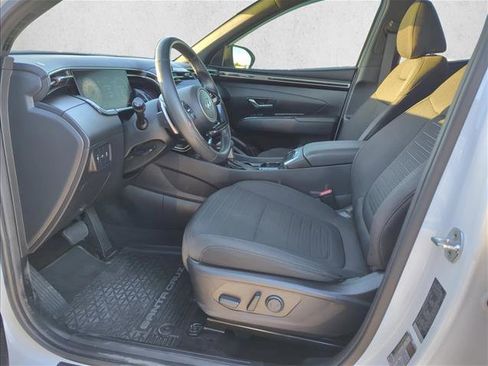 Used 2022 Hyundai Santa Cruz SEL Premium image 7