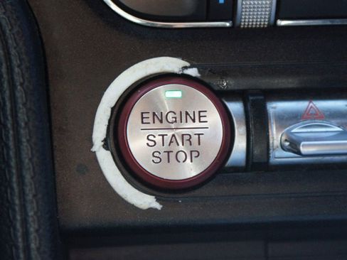 Used 2020 Ford Mustang Premium image 11