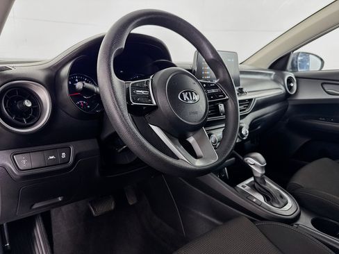 Used 2021 Kia Forte LXS image 21