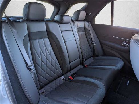 Used 2024 Mercedes-Benz GLE 53 AMG AMG GLE 53 image 17