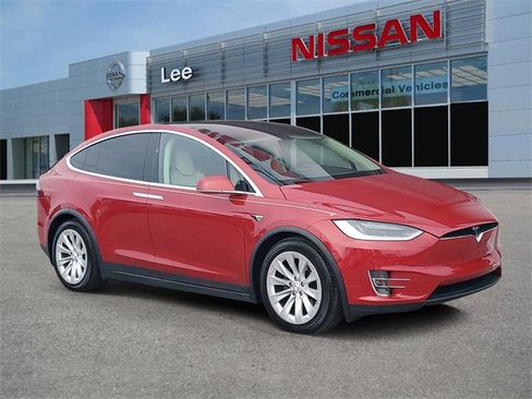 Used 2018 Tesla Model X 100D image 1