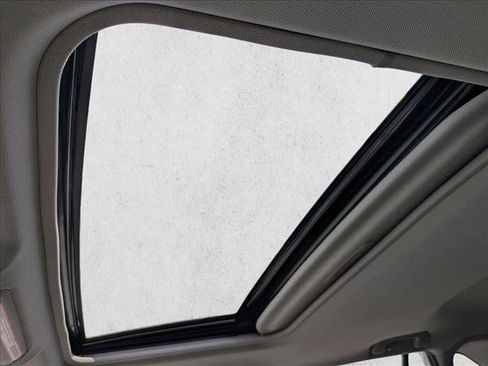 Used 2023 Toyota RAV4 XLE w/ Convenience Package image 15