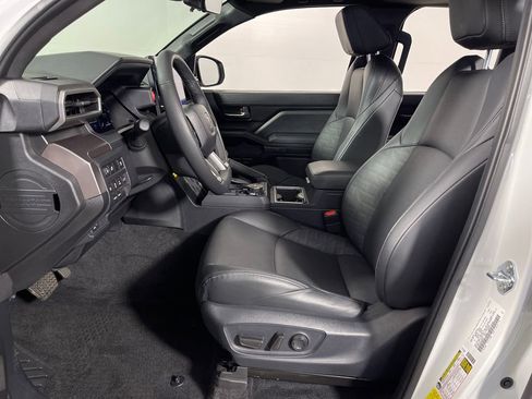 Certified 2025 Toyota Tacoma TRD Off-Road w/ TRD Off Road Premium Package image 12